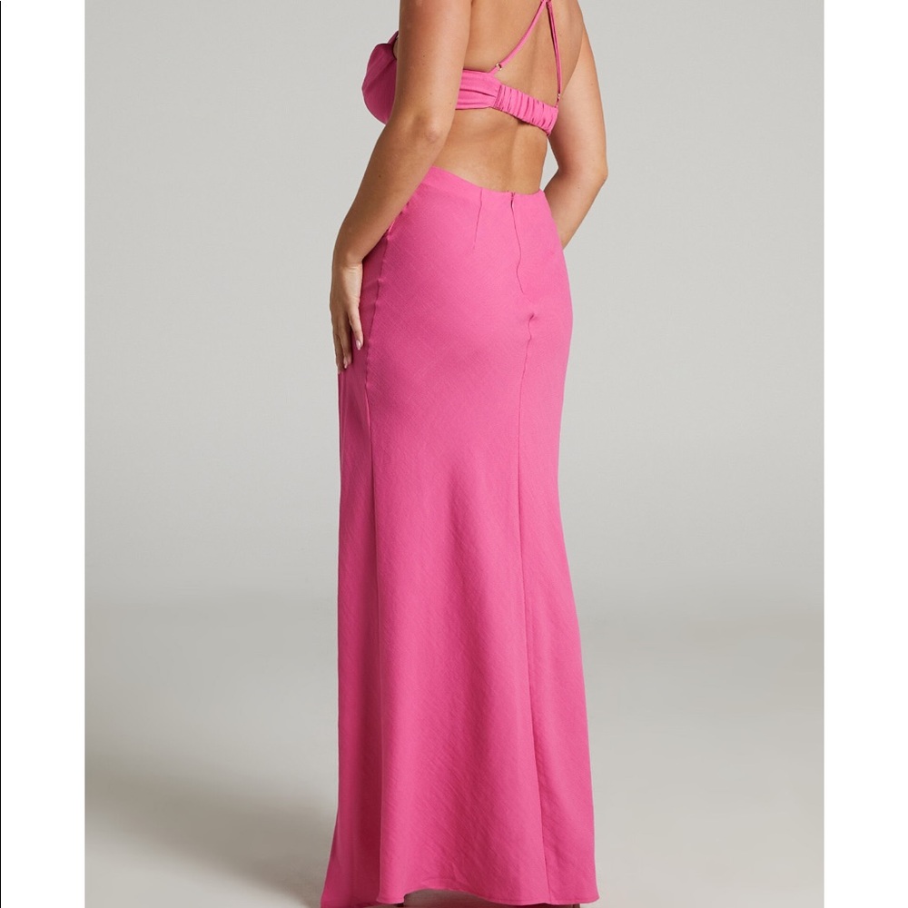 pink maxi dress